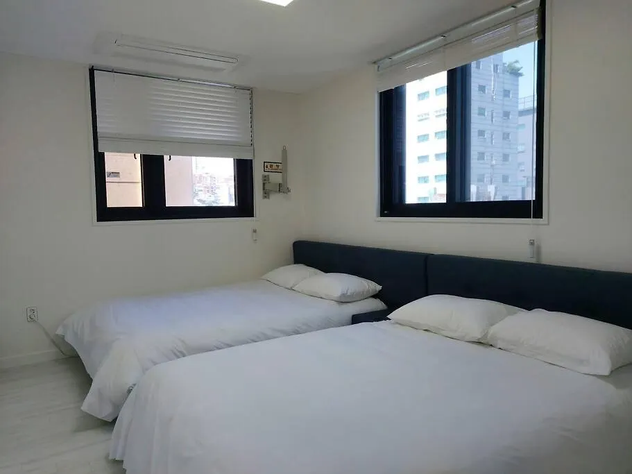 Xeromine Hostel Dongdaemun Szöul