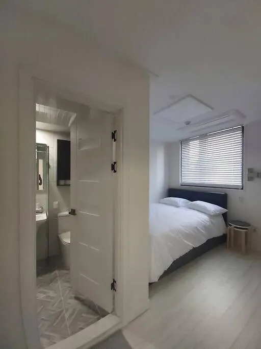 Xeromine Hostel Dongdaemun Szöul 0*,